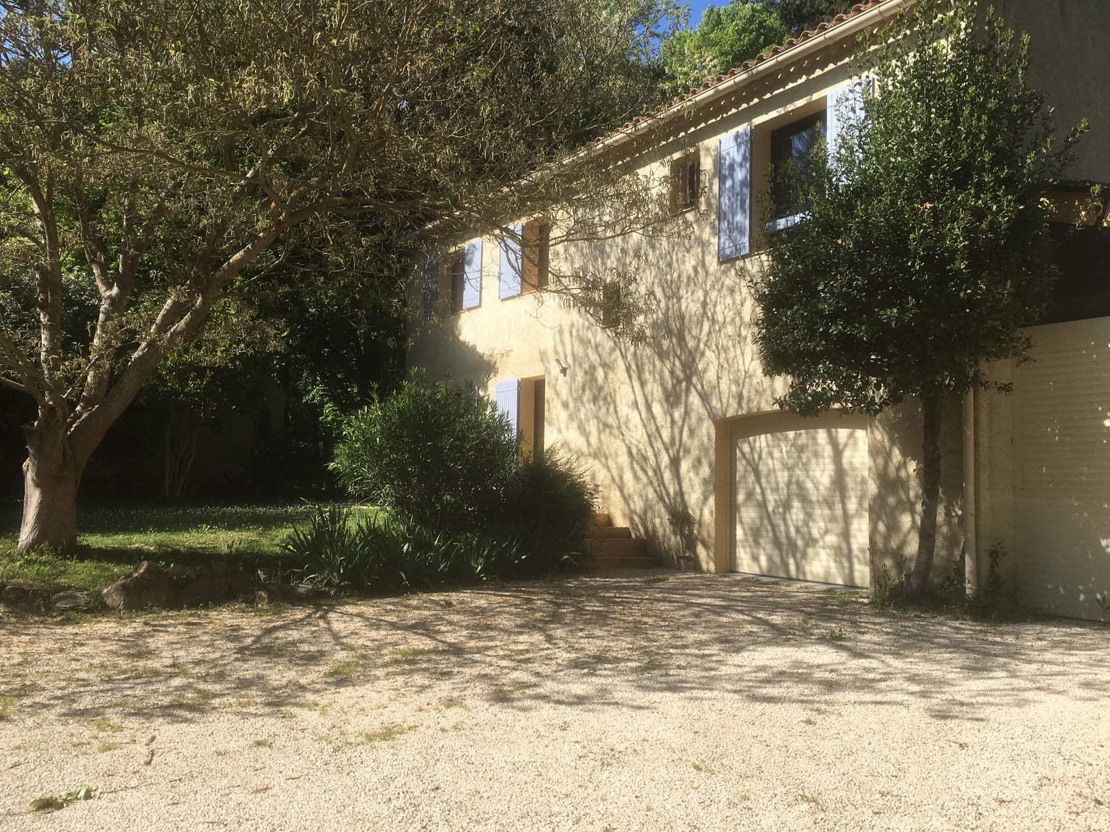 Maison T5-  R+1 - 140 m2 — photo 5